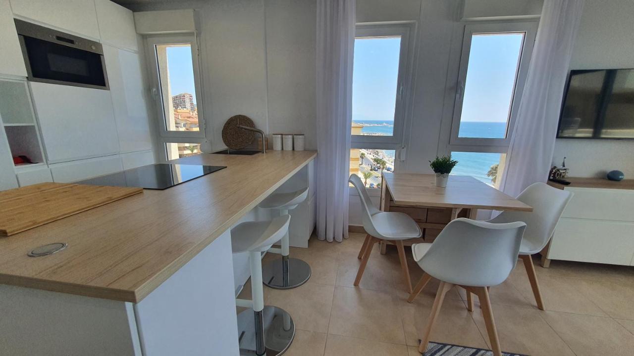 Beachfront-Parque Paloma-Modern-Panoramic Views! เบนัลมาเดนา ภายนอก รูปภาพ